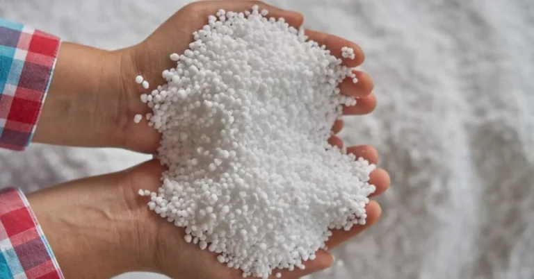 Üre Gübresi Nedir? Kullanımı ve Avantajları